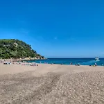 Apartment With Terrace Lloret de Mar