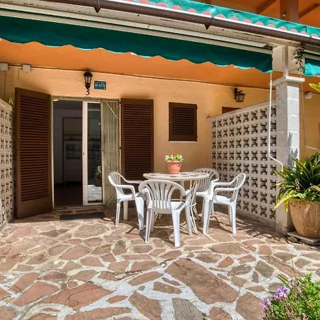 With Terrace Appartement