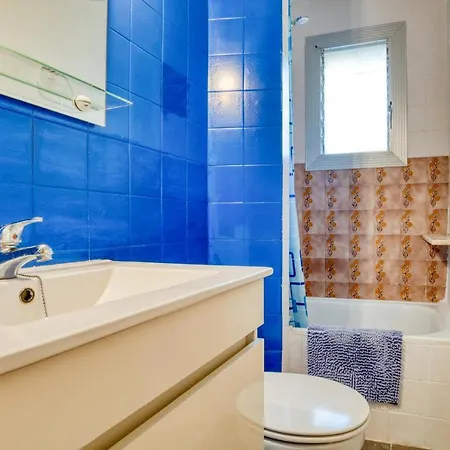 With Terrace * יורט דה מאר